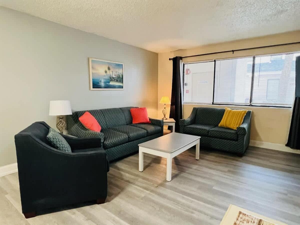 *A Family Retreat*Pool*Steps To The Beach*Approved Dogs*D18-9 Myrtle Beach Zewnętrze zdjęcie