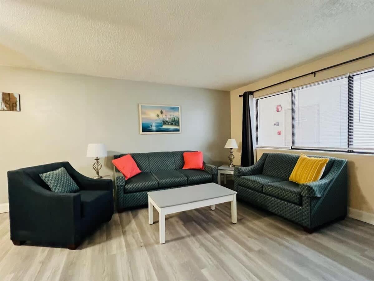 *A Family Retreat*Pool*Steps To The Beach*Approved Dogs*D18-9 Myrtle Beach Zewnętrze zdjęcie