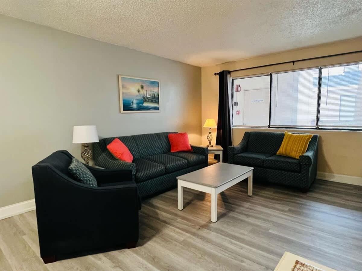 *A Family Retreat*Pool*Steps To The Beach*Approved Dogs*D18-9 Myrtle Beach Zewnętrze zdjęcie